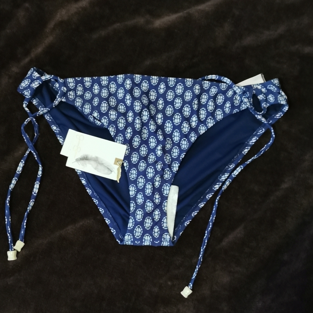 Jessica  Simpson swimming bottom bnwt size L